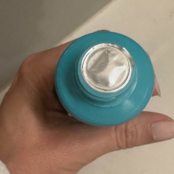 NEW Briogeo Style + Treat™ Yuzu + Plum Oil Air Dry Hair Styling Cream - Picture 4 of 4